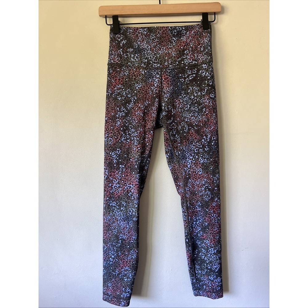 Lululemon Wunder Train High-Rise Tight 25" Cosmic Leopard, Size 6